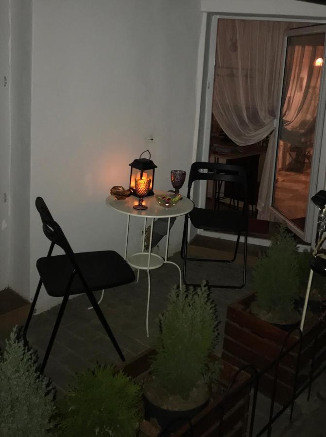 Атмосферная Квартира В Центре Одессы Odessa Exteriör bild